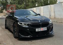 بي ام دبليو 8 الفئة